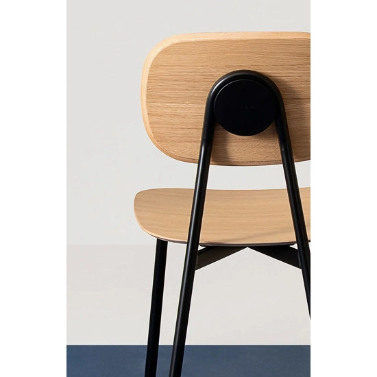 Tata Young (seduta e schienale in plastica o legno) Sedie in plastica di design Point 12